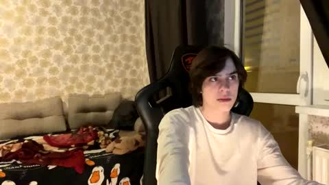 Eddie online show from March 17, 9:09 pm