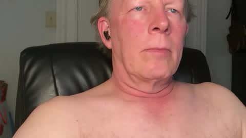 Eddy online show from May 4, 2:07 am