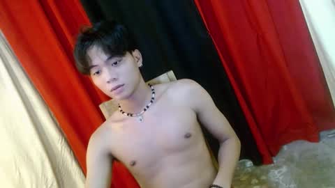 edelcum_xx online show from February 12, 7:24 pm