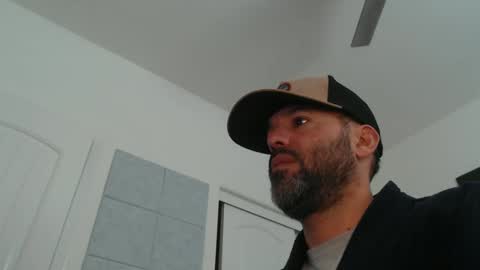 EdgeM online show from January 1, 4:07 pm