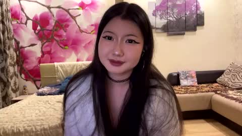 Eri online show from June 19, 6:47 pm