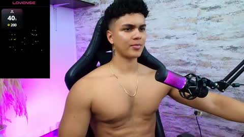 EDWARD CLARCK online show from January 15, 4:36 am