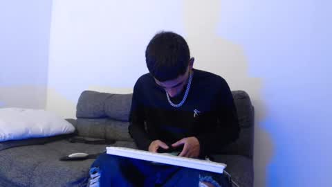 Edward Johnsonn online show from September 17, 12:25 am