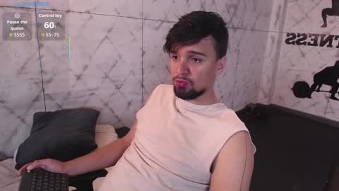 Eduardo online show from November 22, 4:00 am