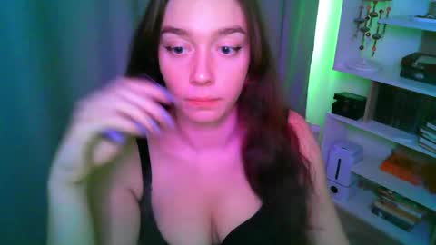 effie_balconii online show from October 31, 1:44 pm