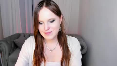 Effie Mur online show from July 17, 11:50 pm