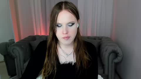 Effie Mur online show from July 28, 8:52 pm