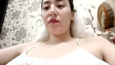 Effy online show from July 22, 6:21 pm