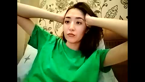 Effy online show from April 29, 5:40 pm