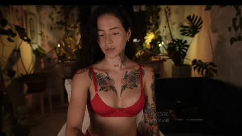 Effy online show from May 19, 1:56 am