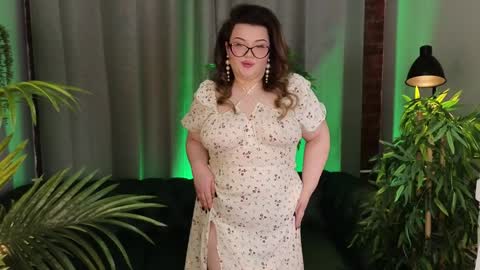 Eflin online show from December 4, 2:53 pm