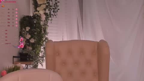 Eflin online show from February 18, 5:42 pm