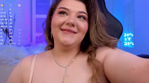 Eflin online show from December 30, 5:23 pm