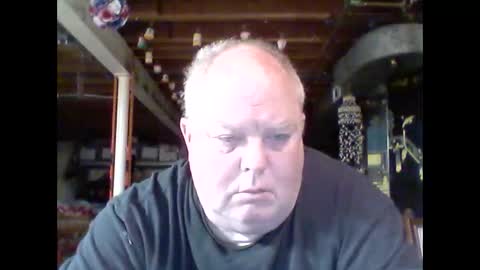 efriff online show from June 4, 10:32 am