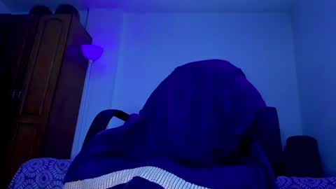 eiden_allenx1 online show from July 31, 7:42 am