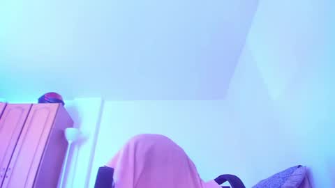 eiden_allenx1 online show from May 3, 8:26 pm