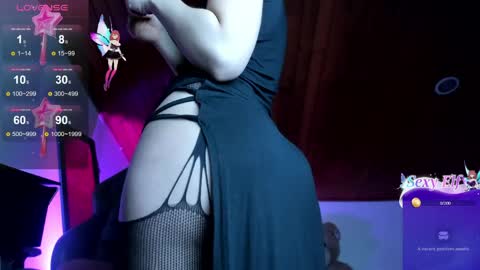 eileen_pinkman online show from April 23, 5:48 am