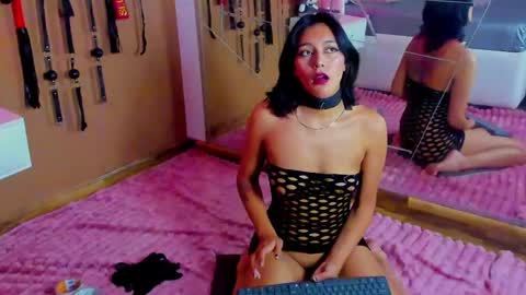 EimmyAdams online show from April 29, 8:02 pm