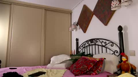 Elena online show from May 2, 4:40 am