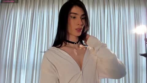 Einyel  online show from April 27, 8:39 pm