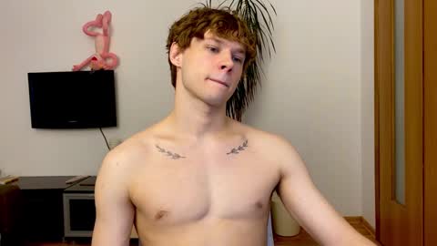 Eitan online show from February 15, 11:39 am