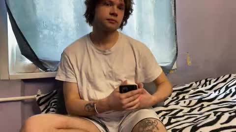 Eitan online show from March 5, 6:44 am