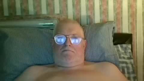 eketman1964 online show from February 12, 12:03 am