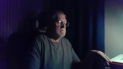 eketman1964 online show from November 16, 1:29 am