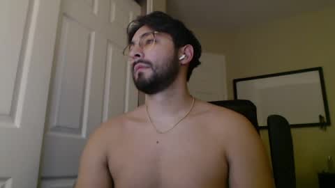 el bonbon rico online show from May 11, 1:23 am