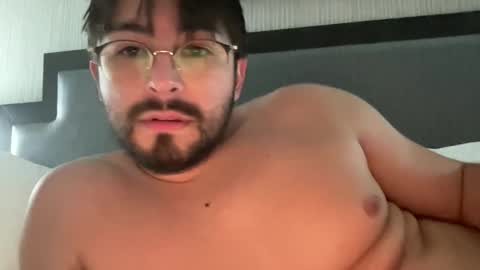 el bonbon rico online show from May 18, 3:05 am