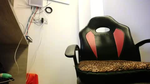 el_mas_turbado online show from August 2, 12:01 am