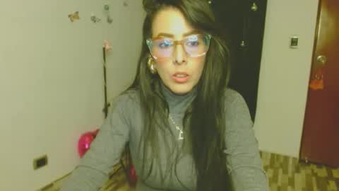 ela_3611 online show from December 4, 5:07 am