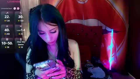 ELA  online show from July 28, 7:39 pm