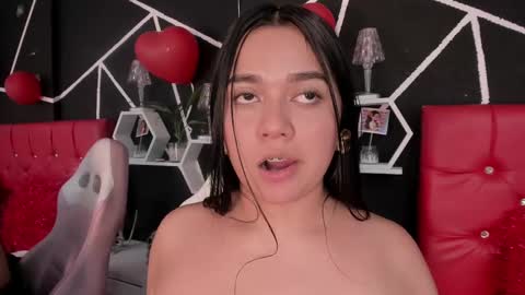 Snapshot of ela_hilton3 chatting on March 10, 10:02 pm Ela online show from March 10, 10:02 pm