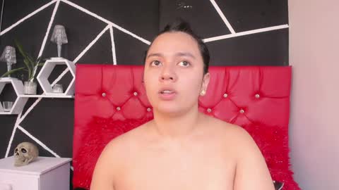 Snapshot of ela_hilton3 chatting on January 26, 8:02 pm Ela online show from January 26, 8:02 pm