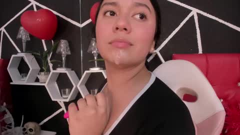 Snapshot of ela_hilton3 chatting on March 6, 10:36 pm Ela online show from March 6, 10:36 pm