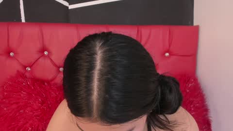 Snapshot of ela_hilton3 chatting on January 31, 2:26 am Ela online show from January 31, 2:26 am