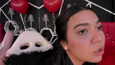 Snapshot of ela_hilton3 chatting on February 23, 1:13 am Ela online show from February 23, 1:13 am