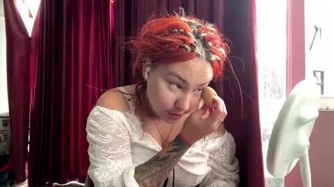 Mia online show from March 15, 5:12 am