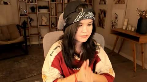 Snapshot of elainebeness chatting on October 8, 7:42 pm Your sweet girl online show from October 8, 7:42 pm