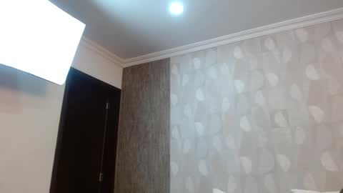 elamurray online show from December 19, 11:17 am