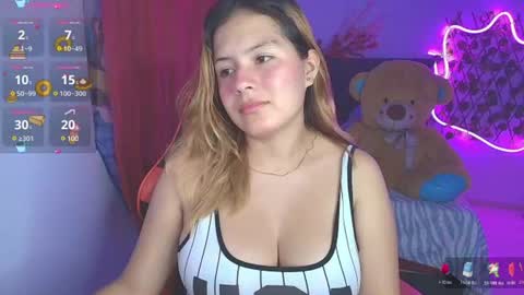 lara online show from July 19, 10:40 am
