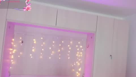 elarey_ online show from June 16, 12:09 pm