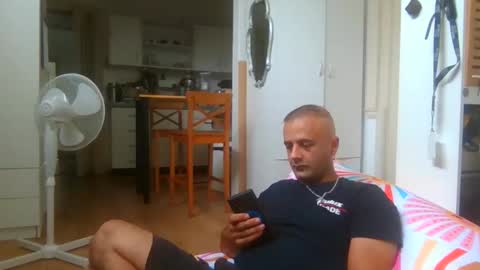 daniel18cmx online show from February 23, 2:25 am