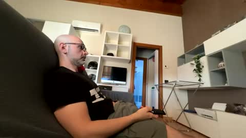 Eldiablo844 online show from June 30, 4:50 pm