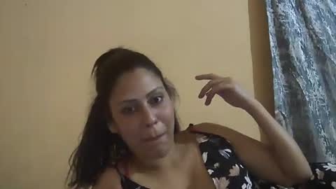 Isabella online show from November 23, 2:15 pm