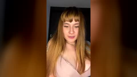 Im Meleena  online show from July 17, 2:24 am
