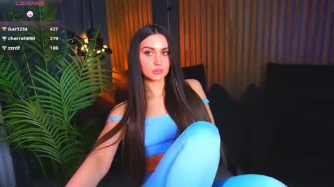 elegant_mysterious online show from March 14, 3:32 am