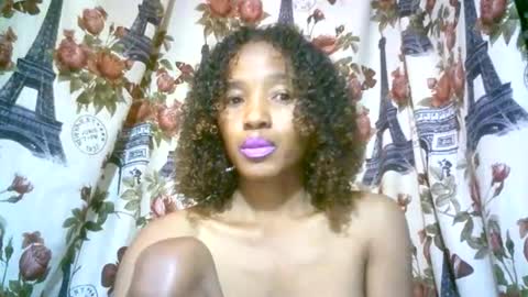 Snapshot of elenah0123 chatting on September 29, 6:45 am elenah013 online show from September 29, 6:45 am