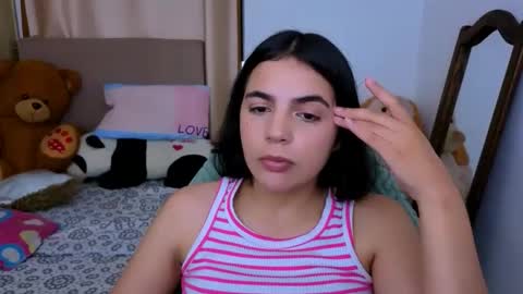 agnes online show from November 12, 7:05 pm